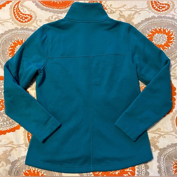 North Face women’s medium zip front, lined. Teal blue. Stretchy material. - Picture 6 of 6